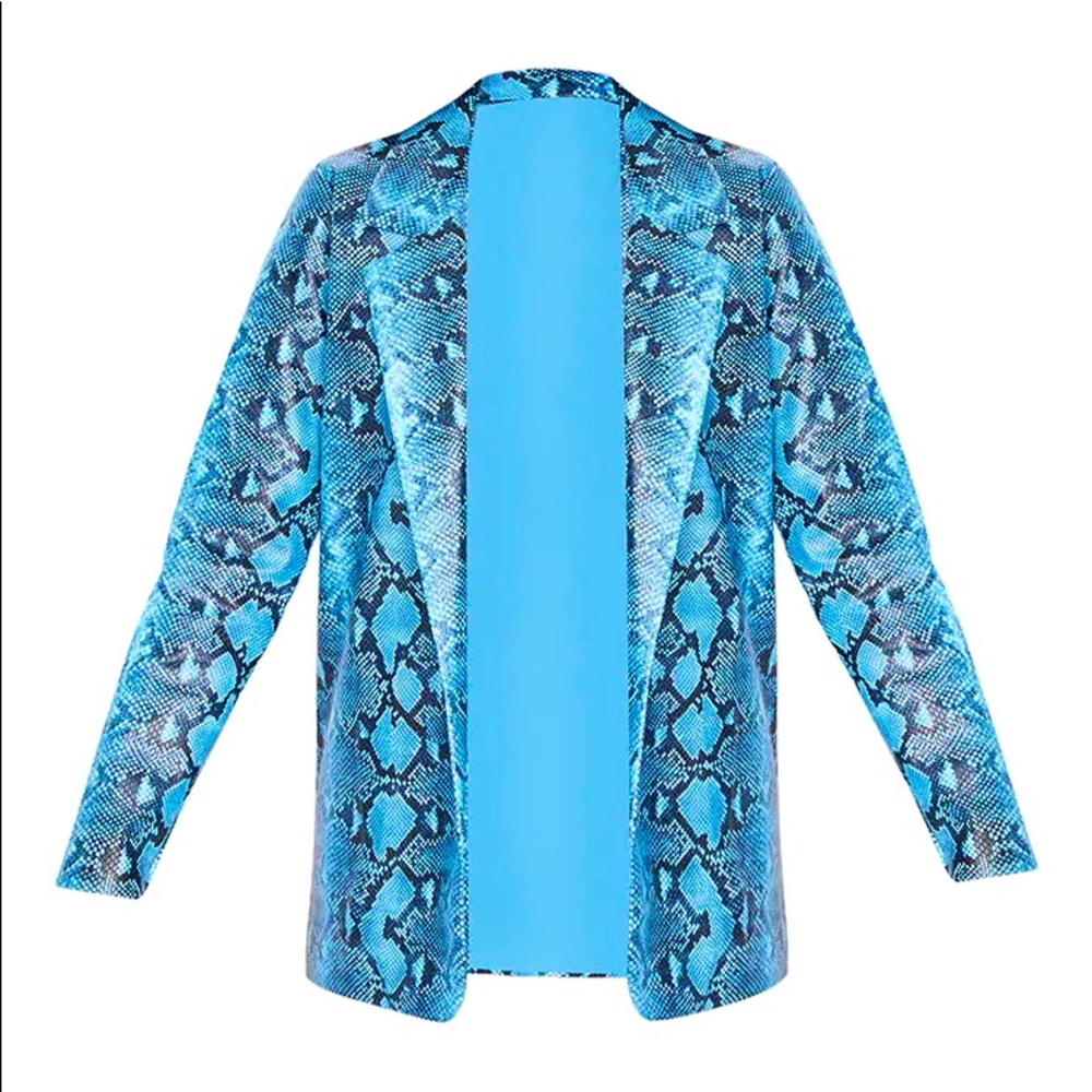 Prettylittlething oversized PU snake blazer